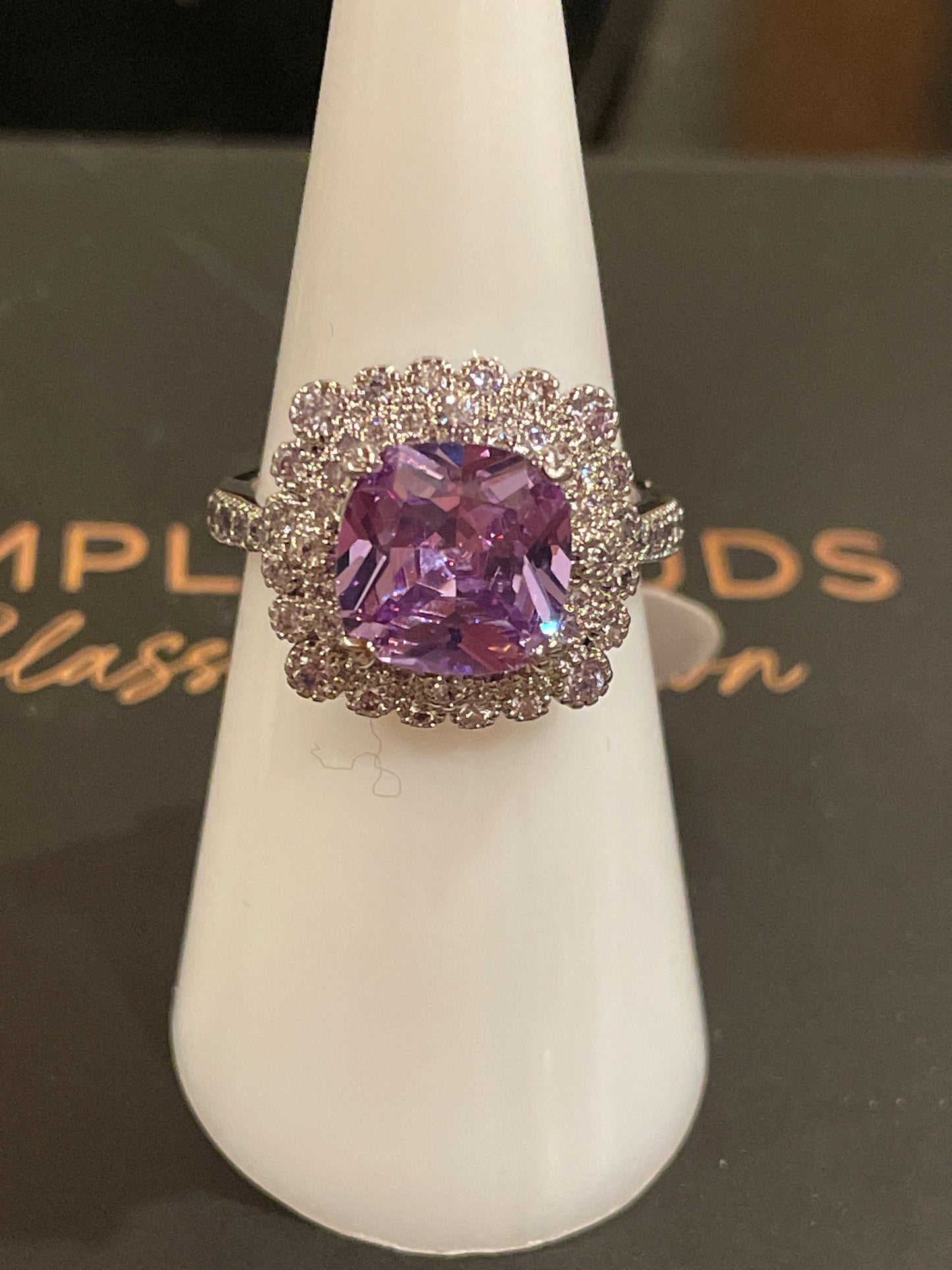 Estate of Bliss - Lavendar Topaz Sz6