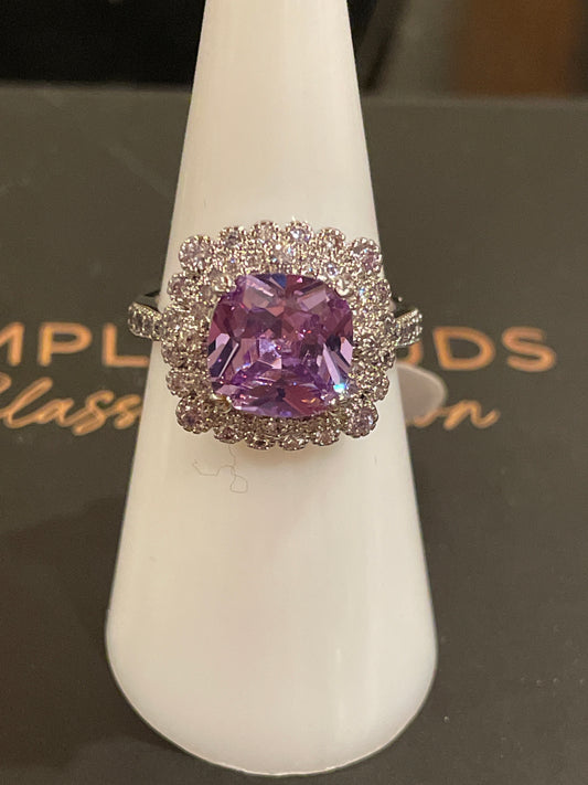 Estate of Bliss - Lavendar Topaz Sz6